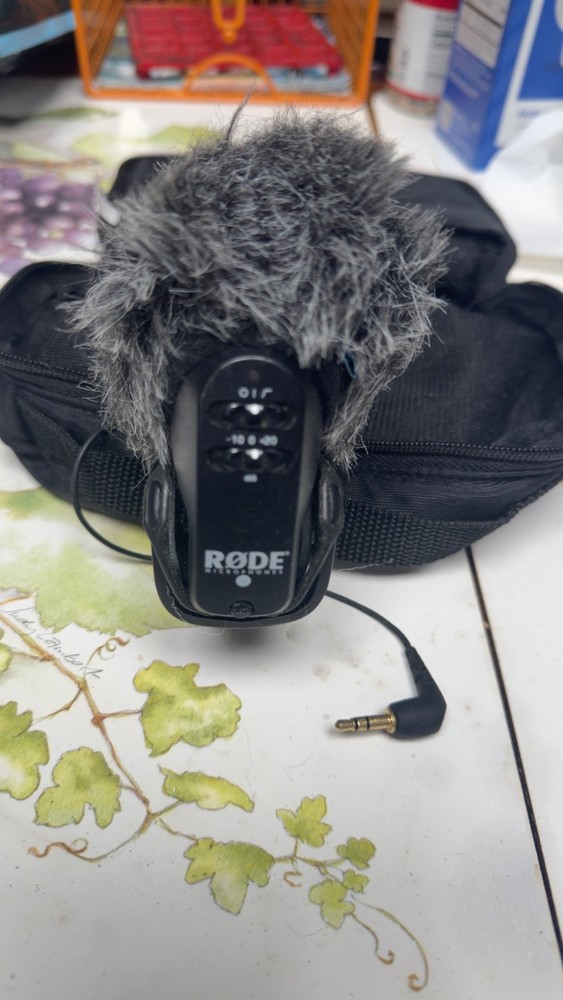 Rode VideoMic Pro Shotgun Condenser Microphone