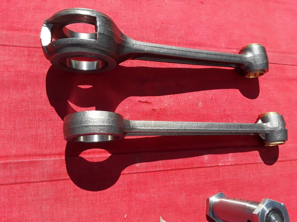 Indian Cheif connecting rods