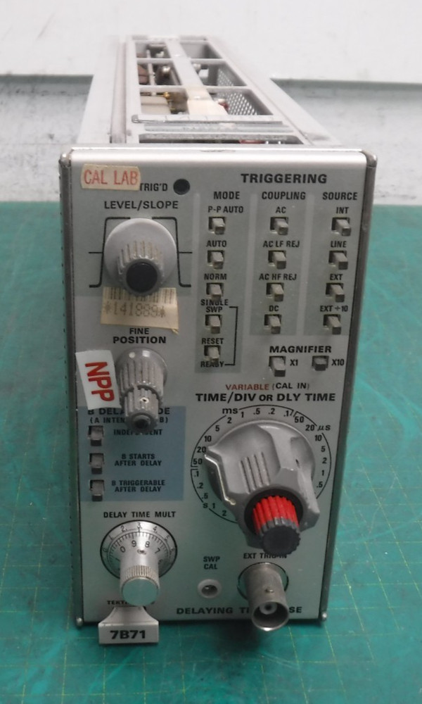 Tektronix 7B71 Delaying Time Base Plug In