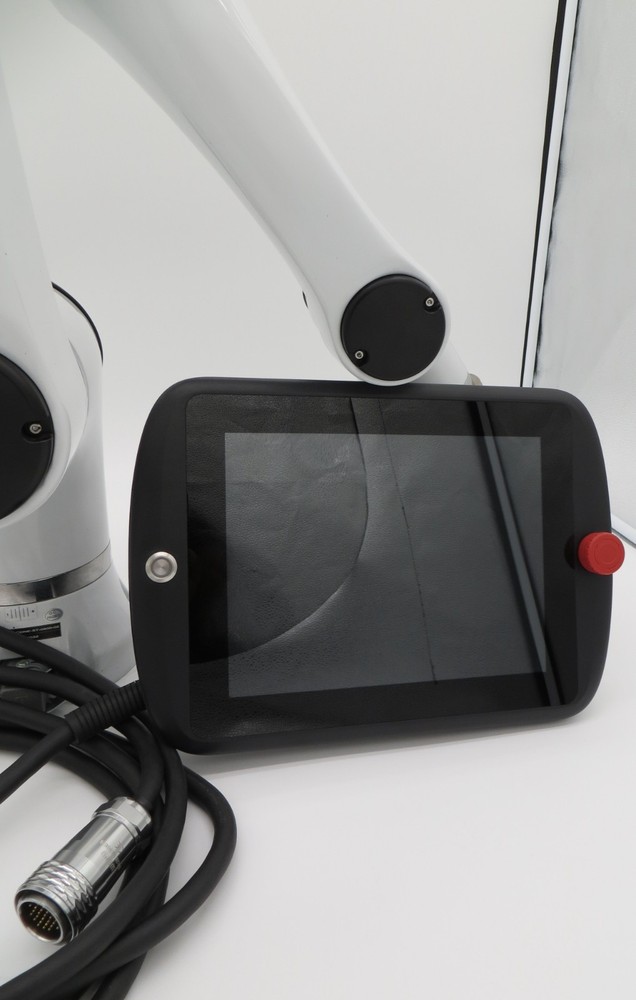 DEMO HANS ELFIN E05 Collaborative Robot – With Pendant & Controller