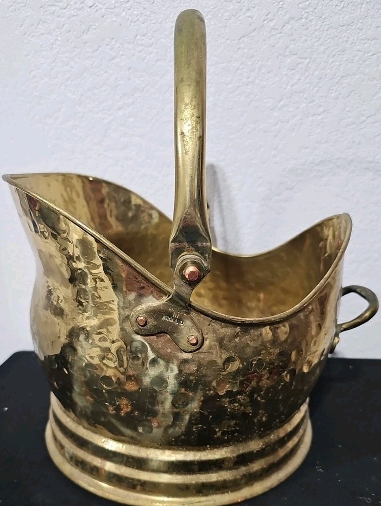 Victorian Quality Brass Helmet Coal Scuttle