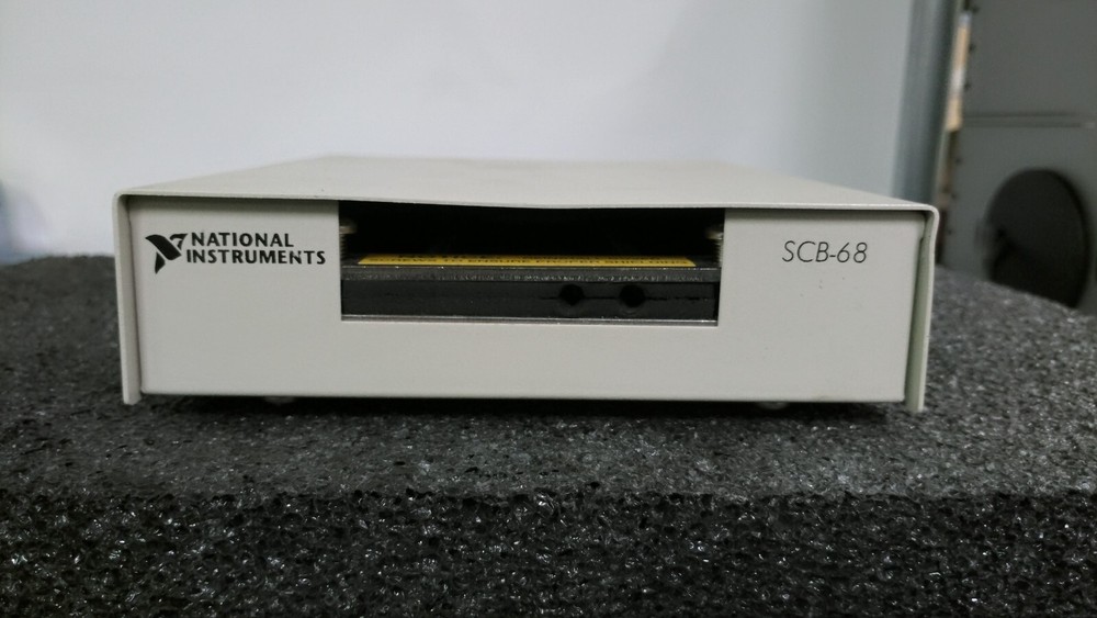 NATIONAL INSTRUMENTS SCB-68 E-Series Terminal Block