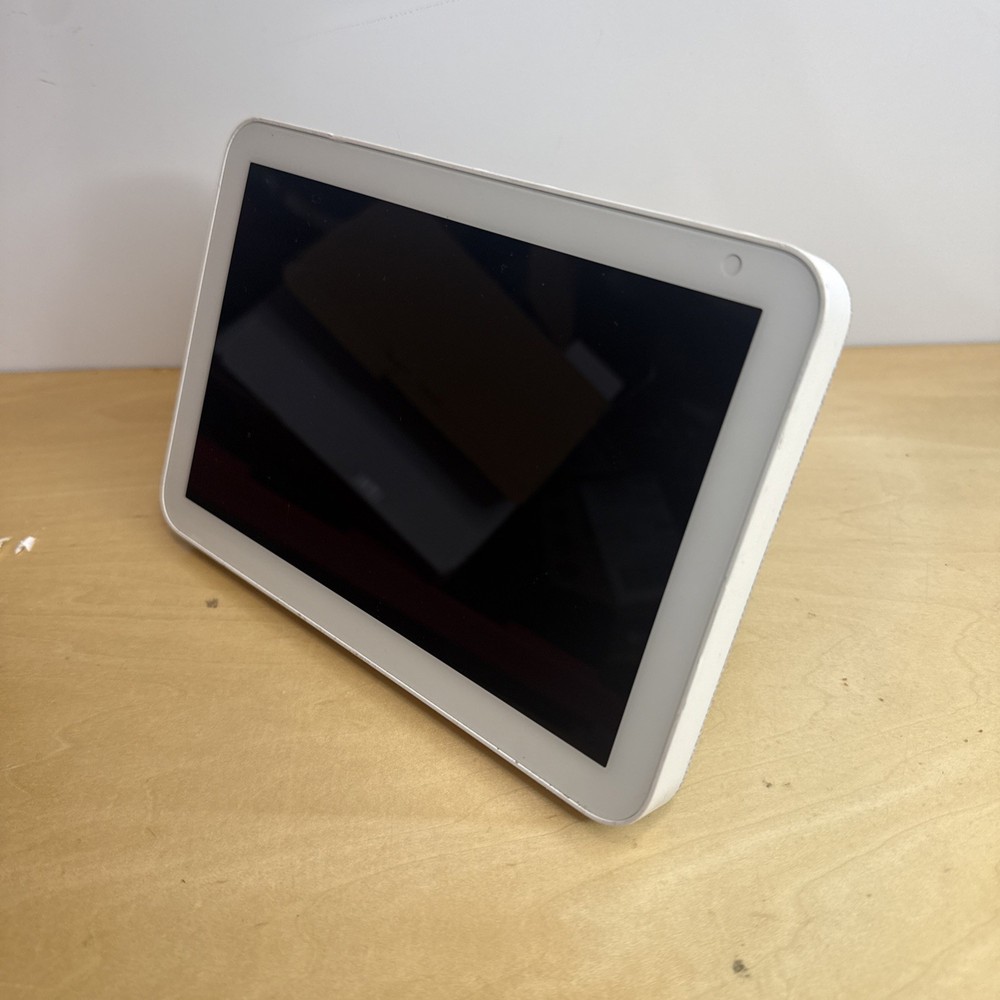 Amazon Echo Show 8 *2nd Gen* White Smart Speaker C7H6N3 Tested READ