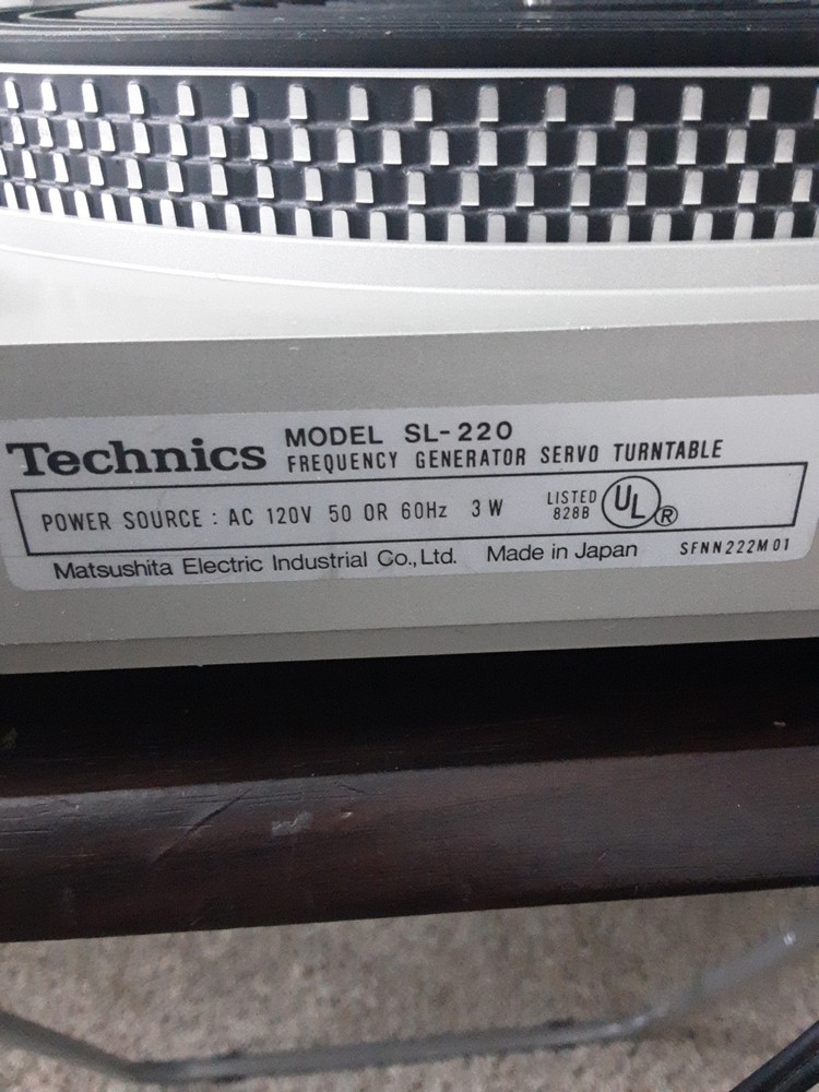 Turntable Technics Sl-220 Servo Automatic Works 💪great