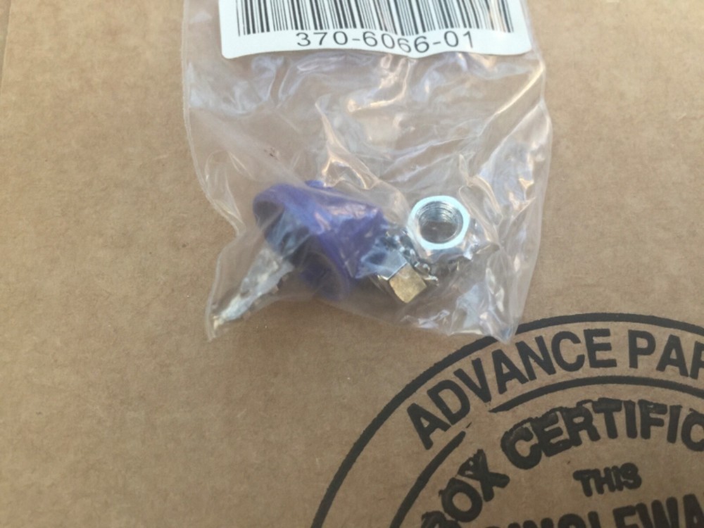 SUN 370-6066, 5M Nut KIT & 1 key