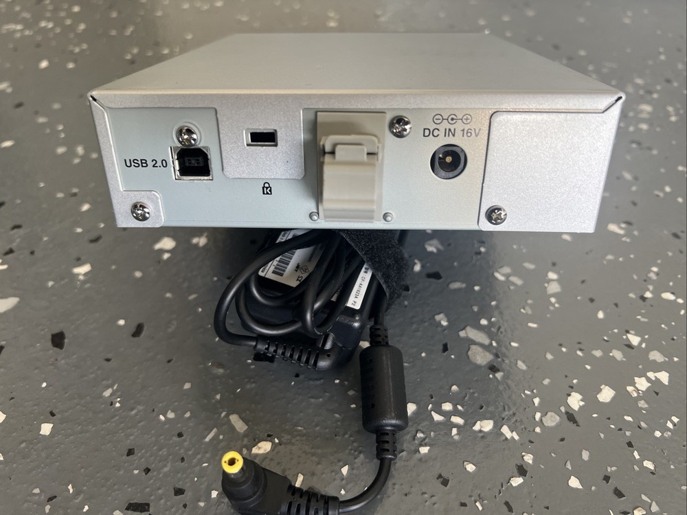 Panasonic AJ-PCD10P FIVE-SLOT P2 SOLID-STATE MEMORY DRIVE [W2]