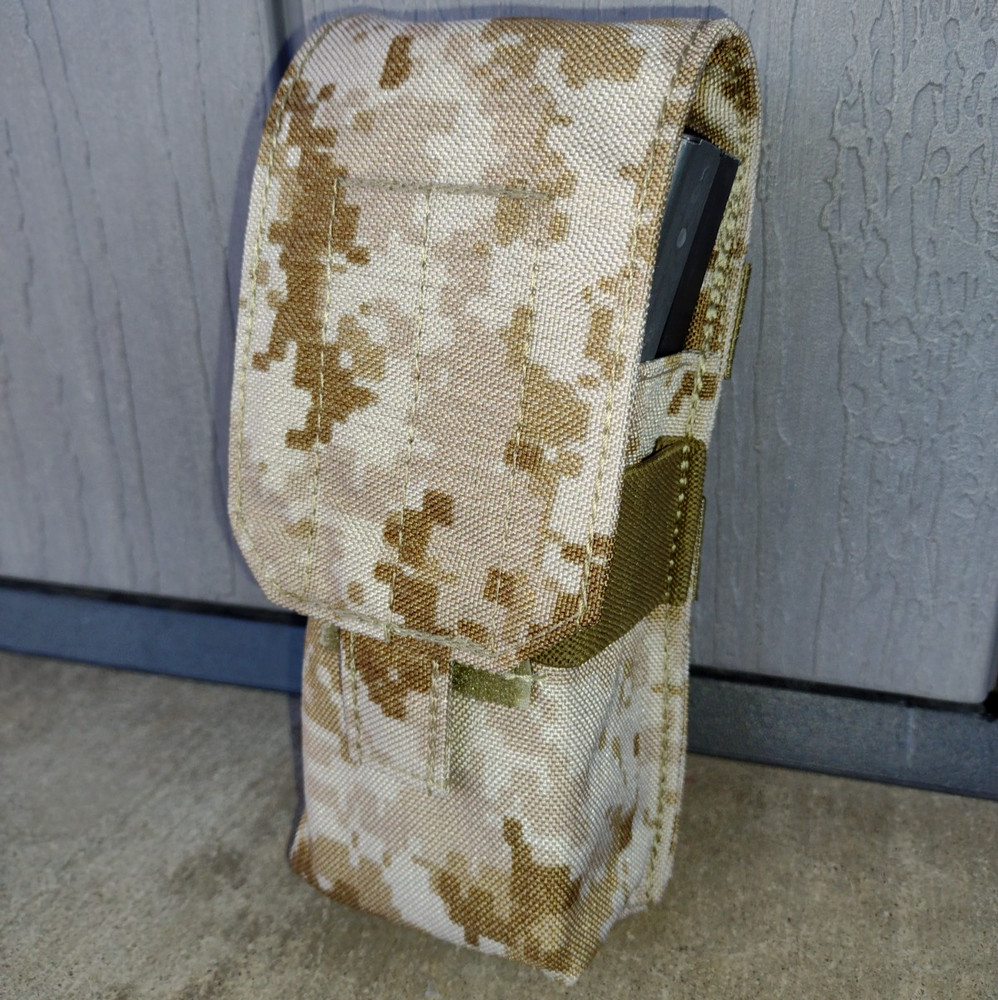 (1) US MOLLE MAG POUCH DOUBLE DESERT MARPAT FIREFORCE TACTICAL