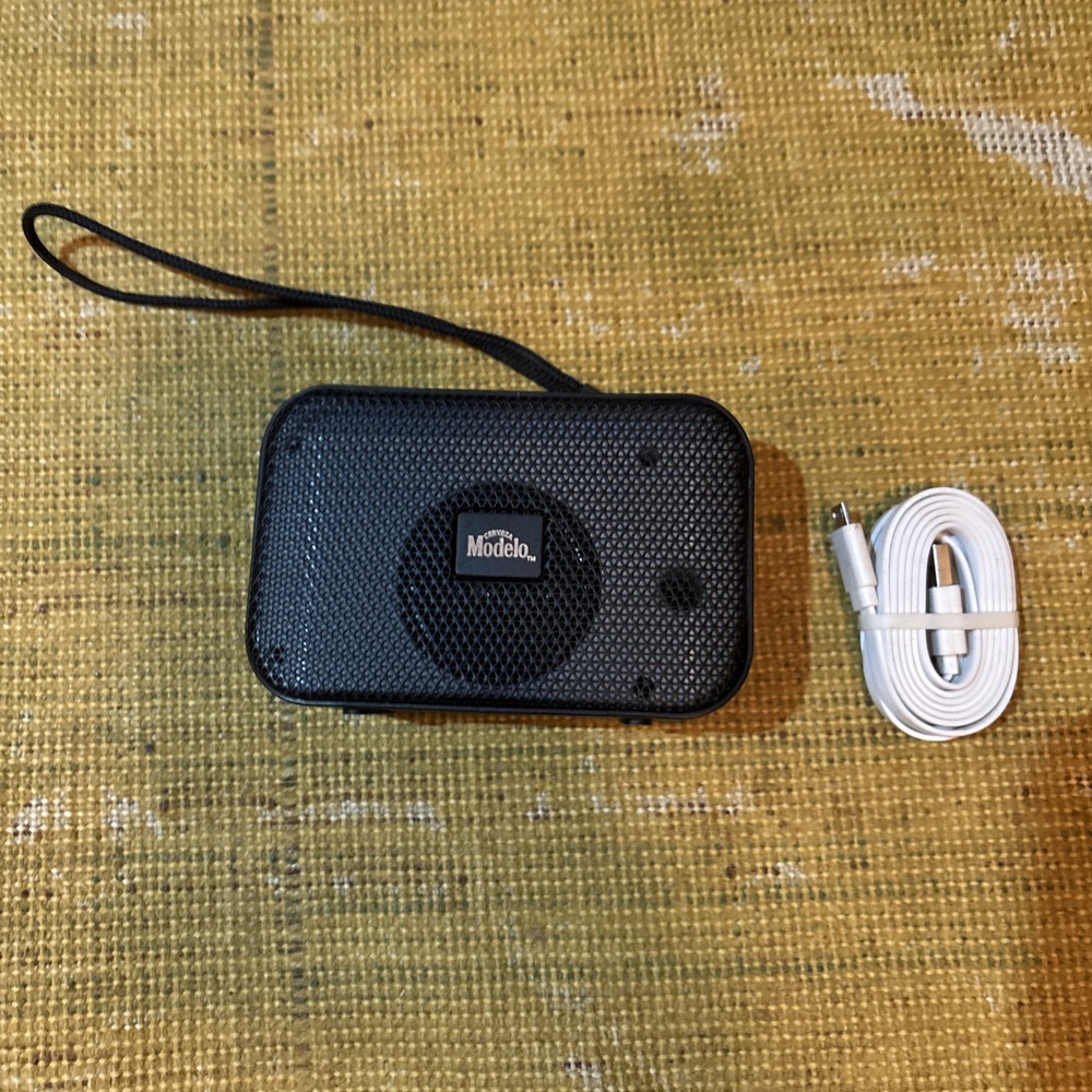 Modelo True Wireless Bluetooth Speaker Bluetooth Speaker