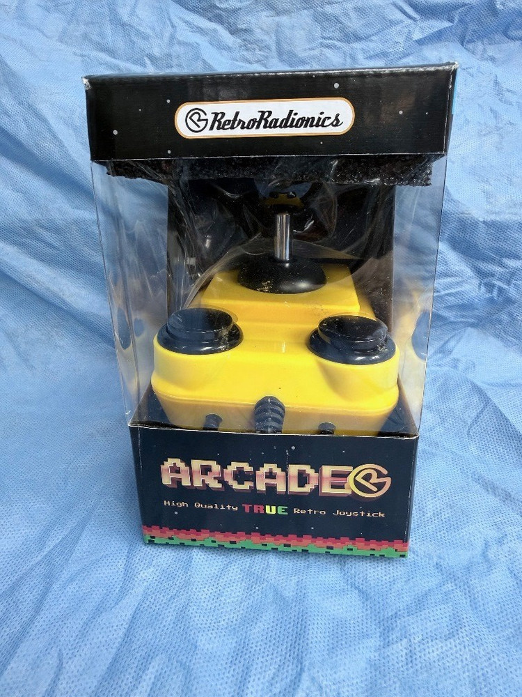 ArcadeR 9-pin (DB9) standard Retro Joystick - Yellow
