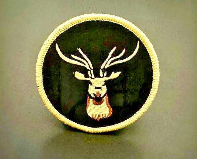 VINTAGE STYLE STAG DEER EMBROIDERED IRON-ON PATCH...