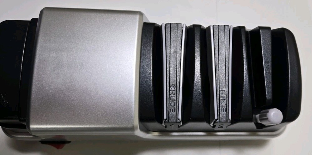 Electric Kitchen Knife Sharpener. 3-Stage Sharpening System.