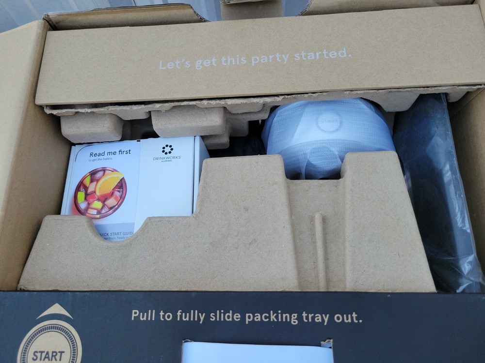 💥 Keurig Drinkworks Home Bar Drinkmaker Black Pod Based Cocktail maker Single