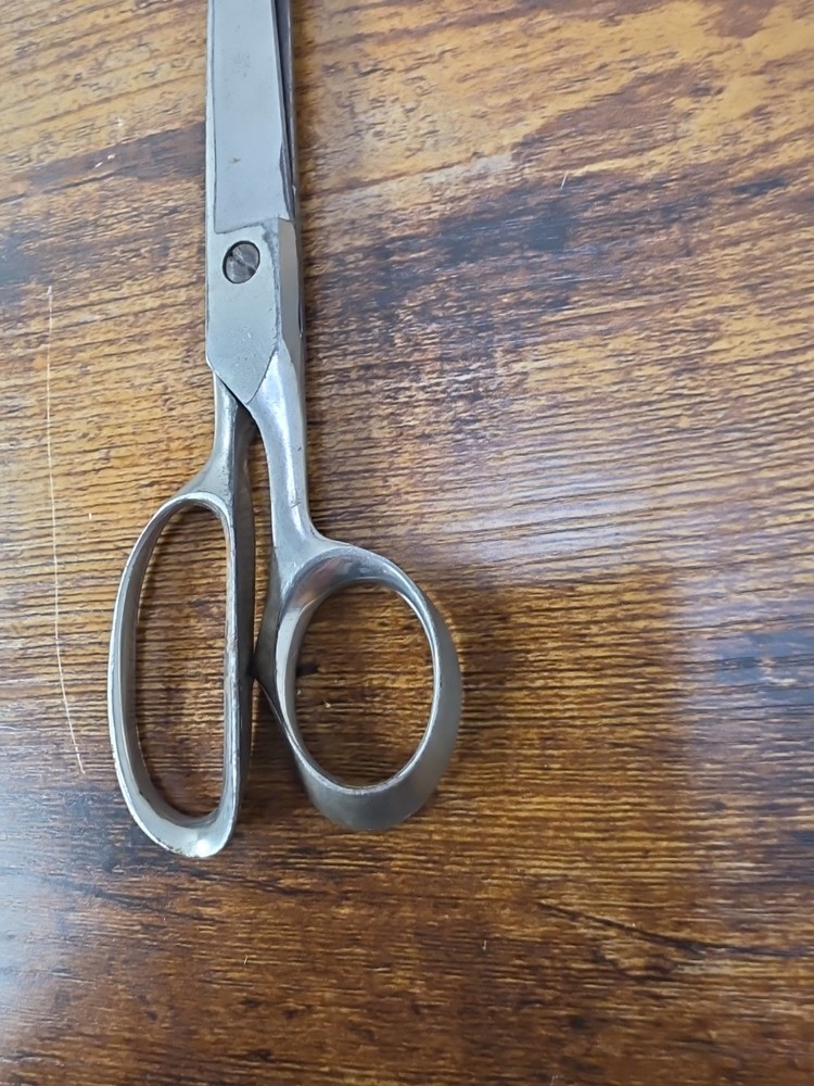 Vintage 7¾" Dressmaker SEWING & CRAFT SCISSORS • Jackson Solid Steel
