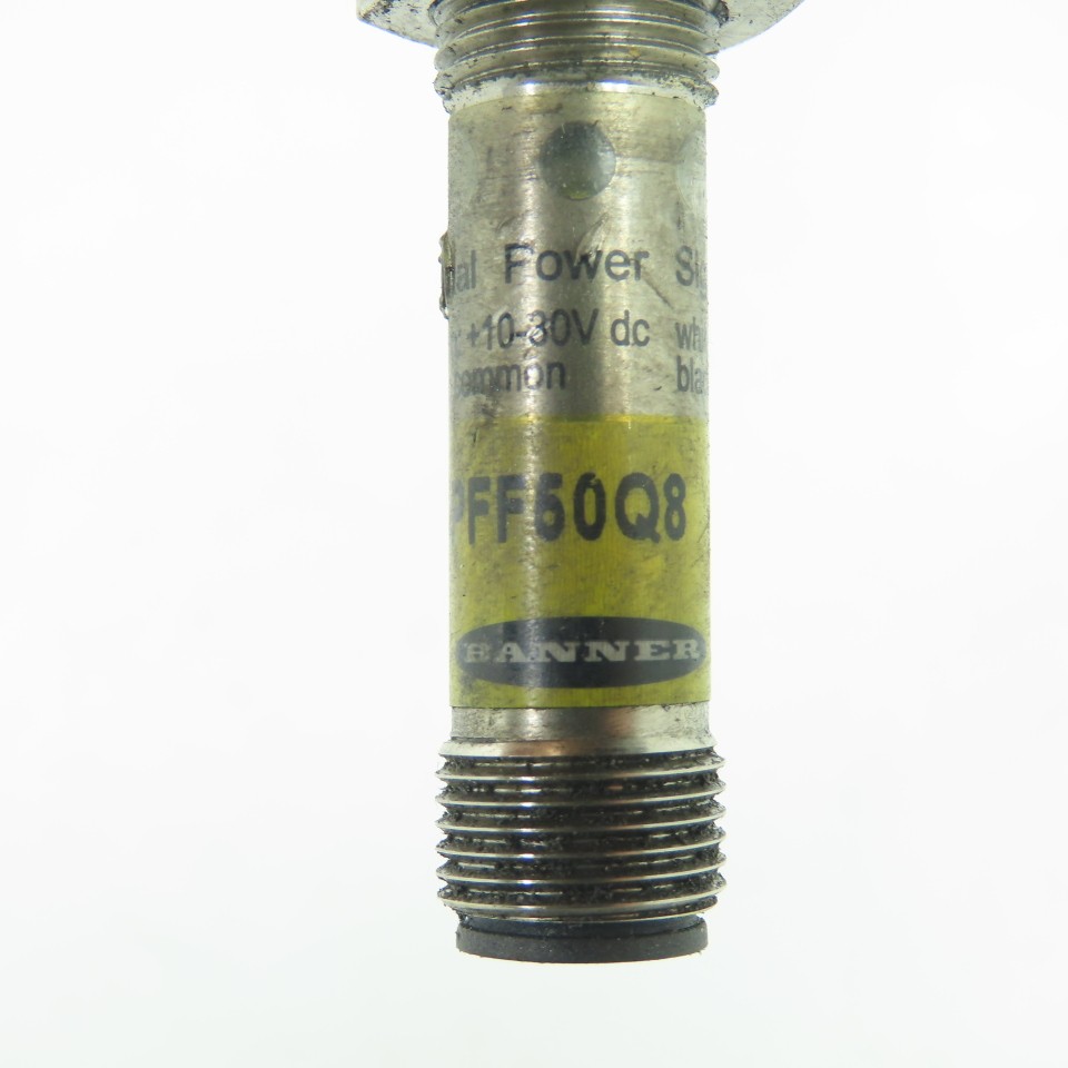 Banner Engineering M12PFF50Q8 Fixed-Field Proximity Sensor 10-30VDC M12 Threaded