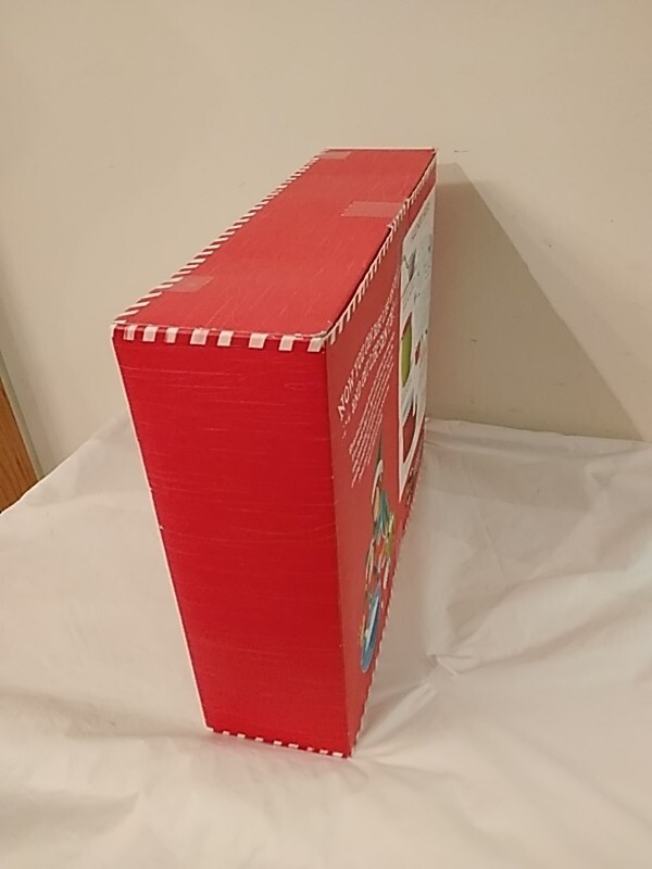 2014 Hallmark Northpole Baking Kit new in damaged box Sealed