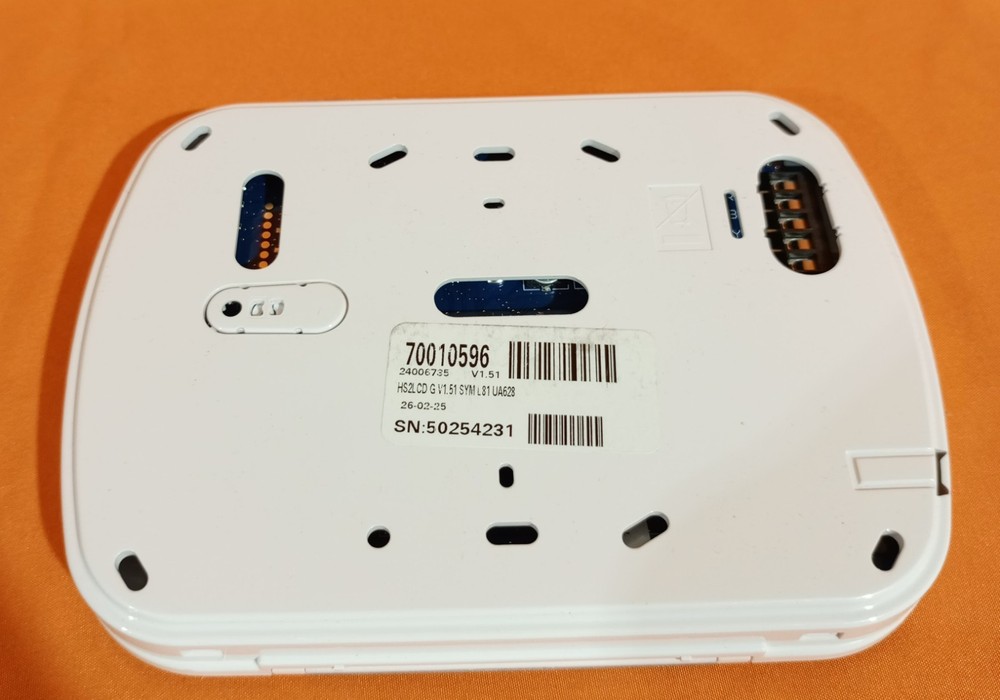 DSC PowerSeries Neo Hardwired Keypad