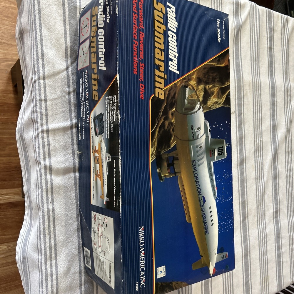 1983 NIKKO RC Exploration Submarine Sub 11400  in box