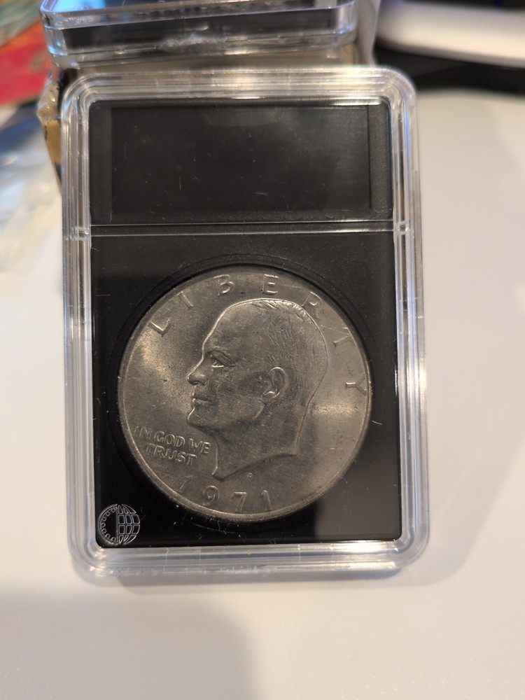 1971 Eisenhower silver dollar uncirculated