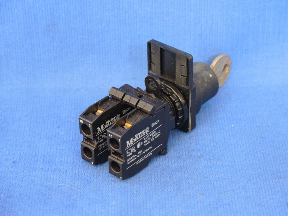 Klockner Moeller EK01 / EK10 key switch