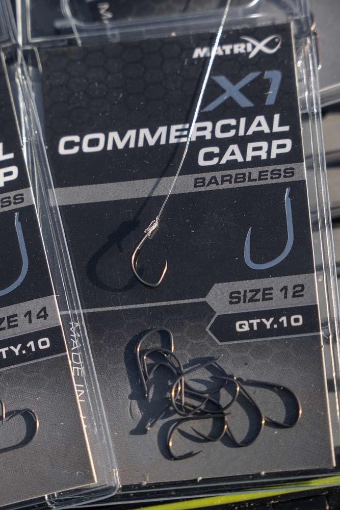Matrix X1 Commercial Carp Hook - Spade Barbless