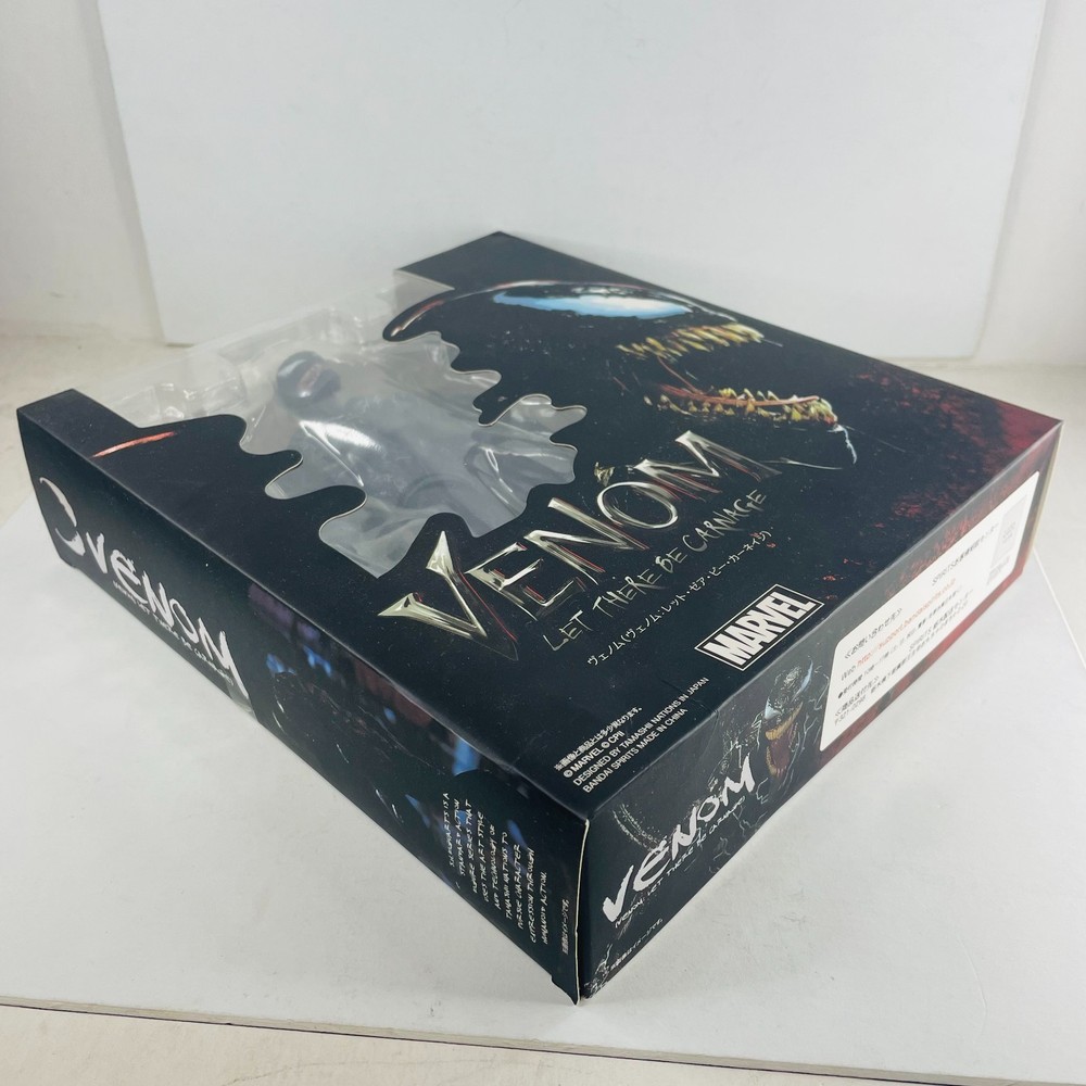 Marvel Venom Let There Be Carnage 7.5" Action Figure w/Exchangeable Accessory