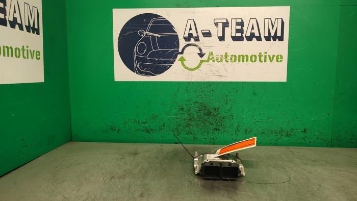 VW Up engine control unit AA 04C906020E P22080486