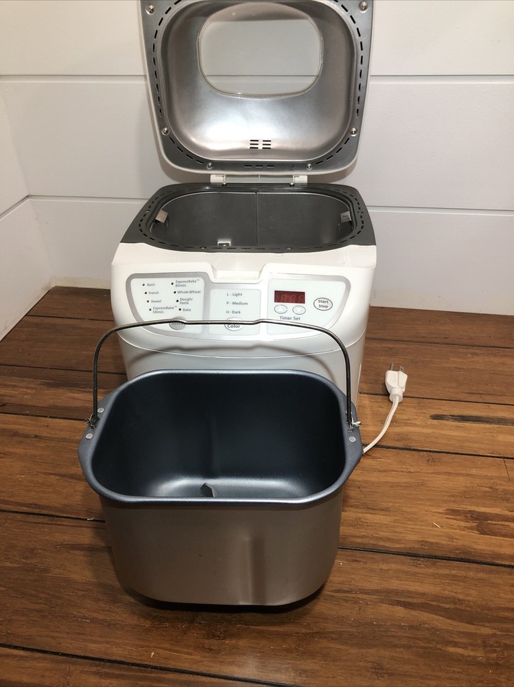 Breadmaker Oster Sunbeam Inspire Expressbake Bread Machine 5836 Tested