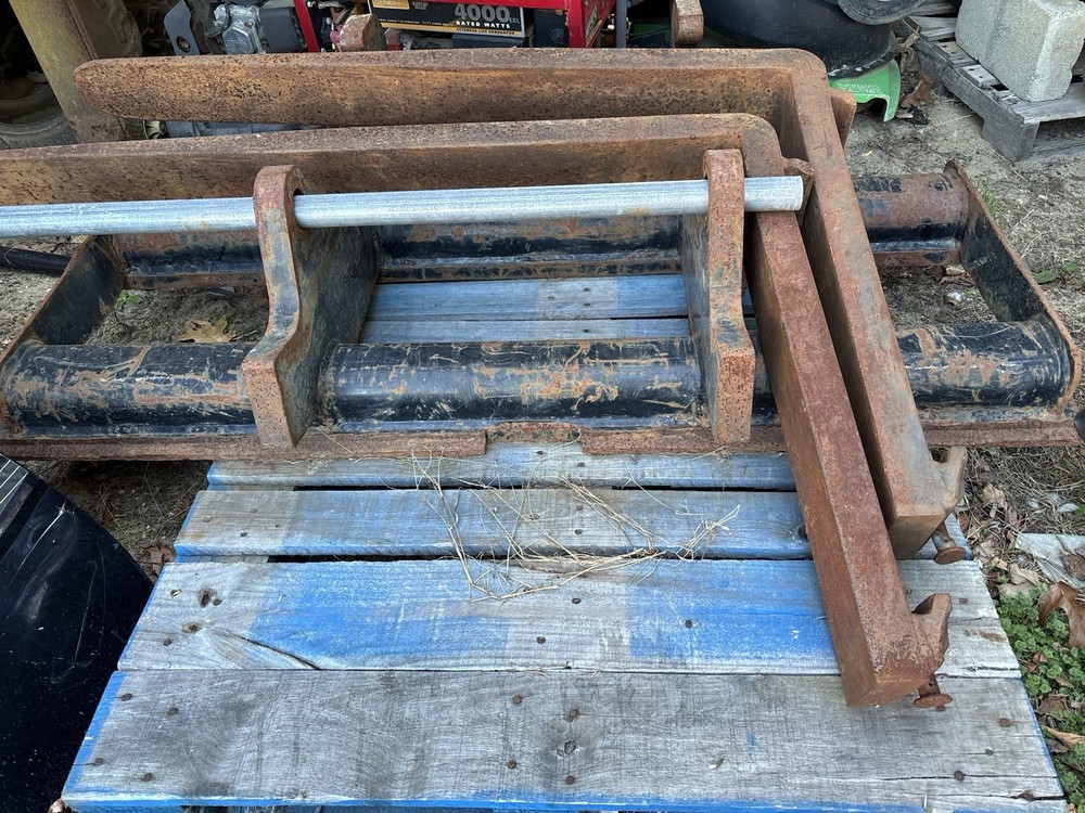 CAT Wheel Loader Forks 48"