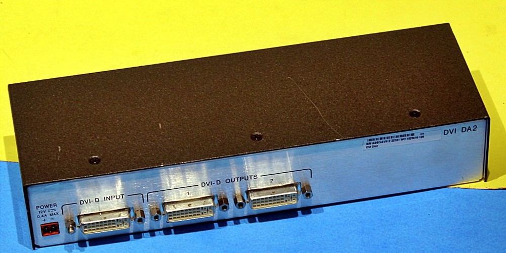 DVI DA2 Extron Two Output DVI Distribution Amplifier DVI-D Splitter