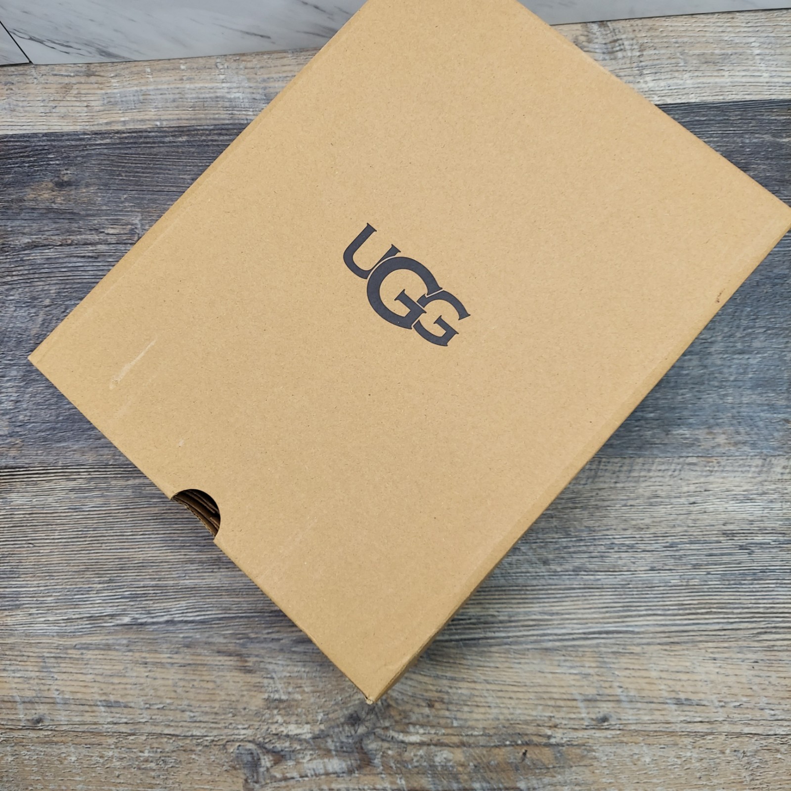 UGG Classic II Gel Hearts Silver Sequin Boots 1151613K Size 5 Kids Women's 6 NIB