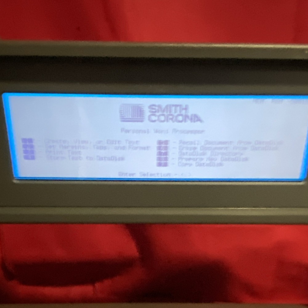 Smith Corona PWP 230 Word Processor 16-Line Backlit Display Built-in Disk Drive