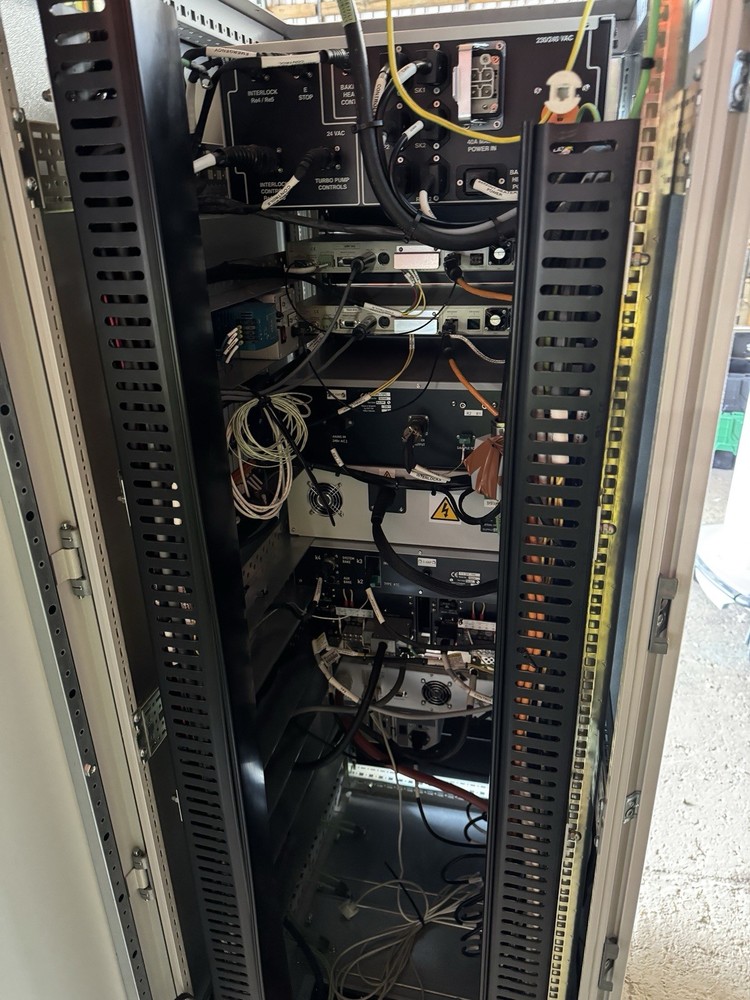 CVT UHV TPD System Temperature Programmed Desorption Vacuum Chamber