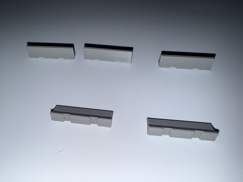 1:87 HO Jersey Barriers 5pk Gray