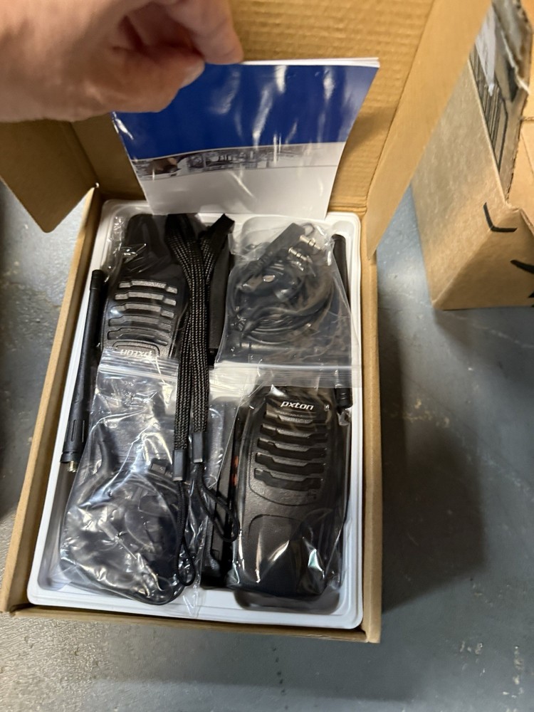 4 2 Way Radios PXTON brand