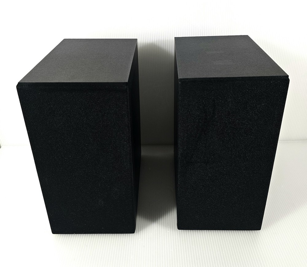 Innovative Technology ITCDS-5000a Bookshelf Speakers