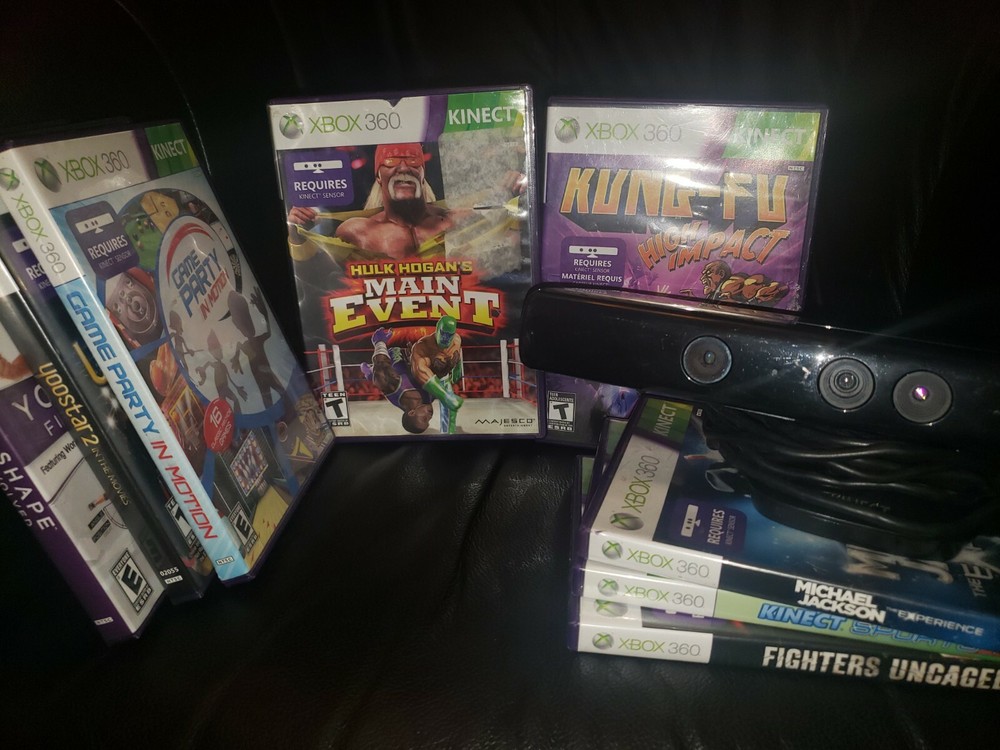 Microsoft Xbox 360 Kinect camera Bundle (Model 1414) Bundle w/ 5 Games READ