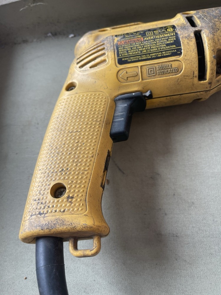 DEWALT DW106 VSR Corded 3/8" Keyless Chuck Variable Speed Reversible Drill