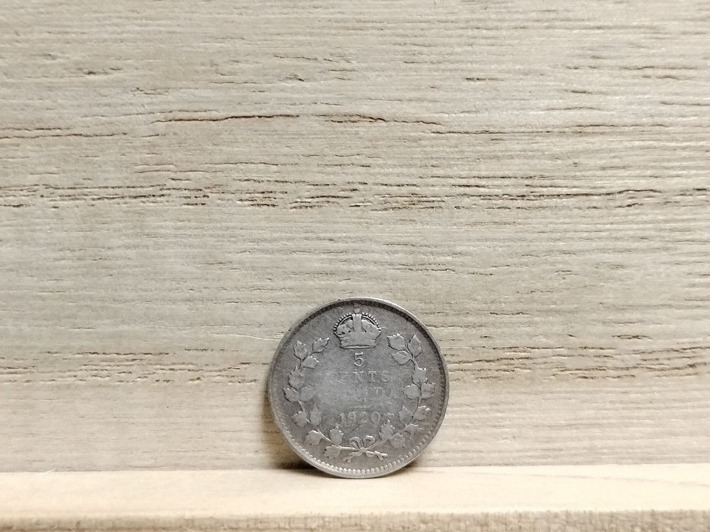 1920 5 Cents Canada Silver Coin