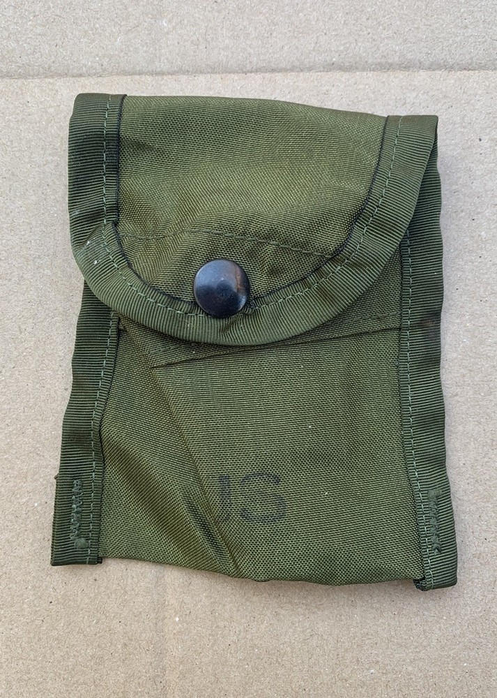 US Military LC-1 Compass/First Aid Pouch