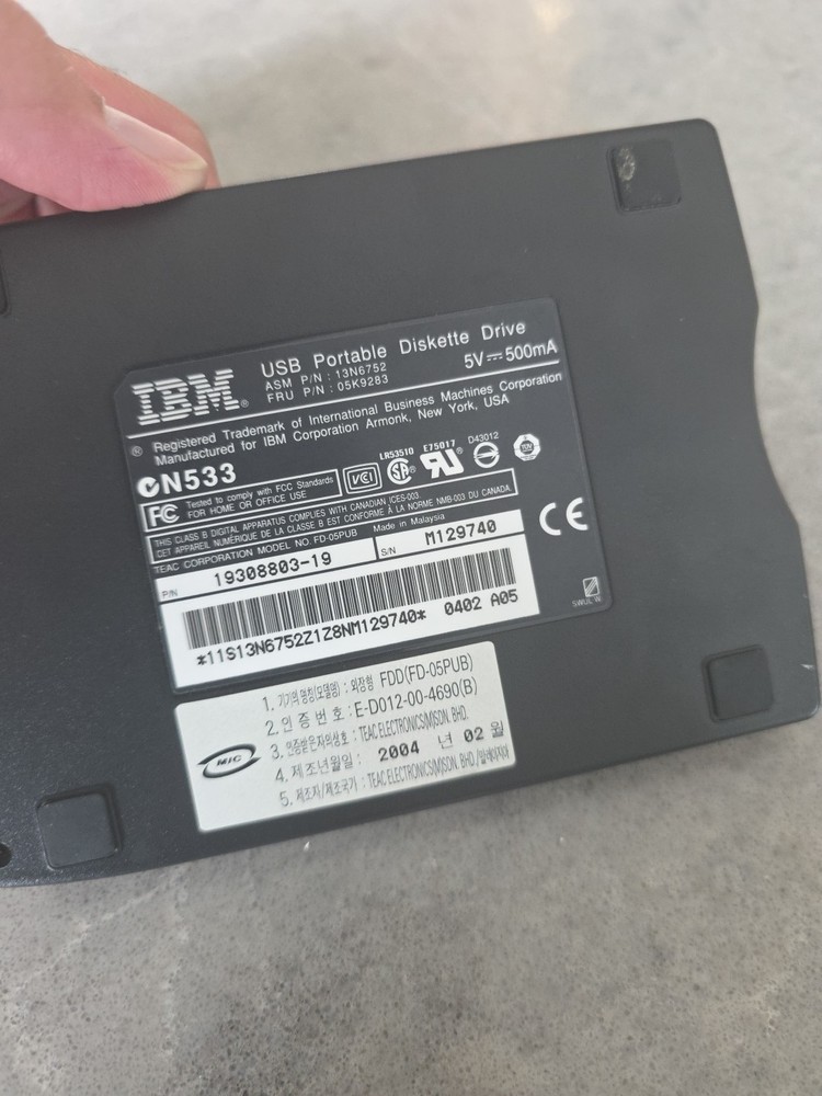 IBM Thinkpad USB Portable Diskette Drive External 3.5" FD-05PUB (19308803-19)