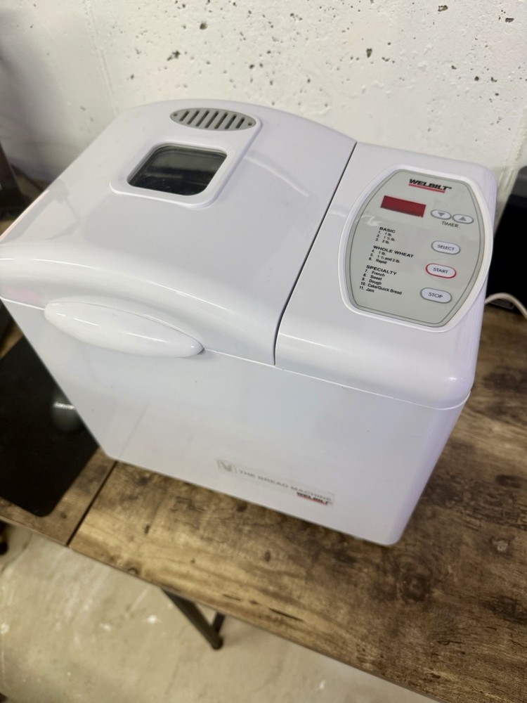 Welbilt The Bread Machine ABM4900 Automatic Bread Maker - Demo Video