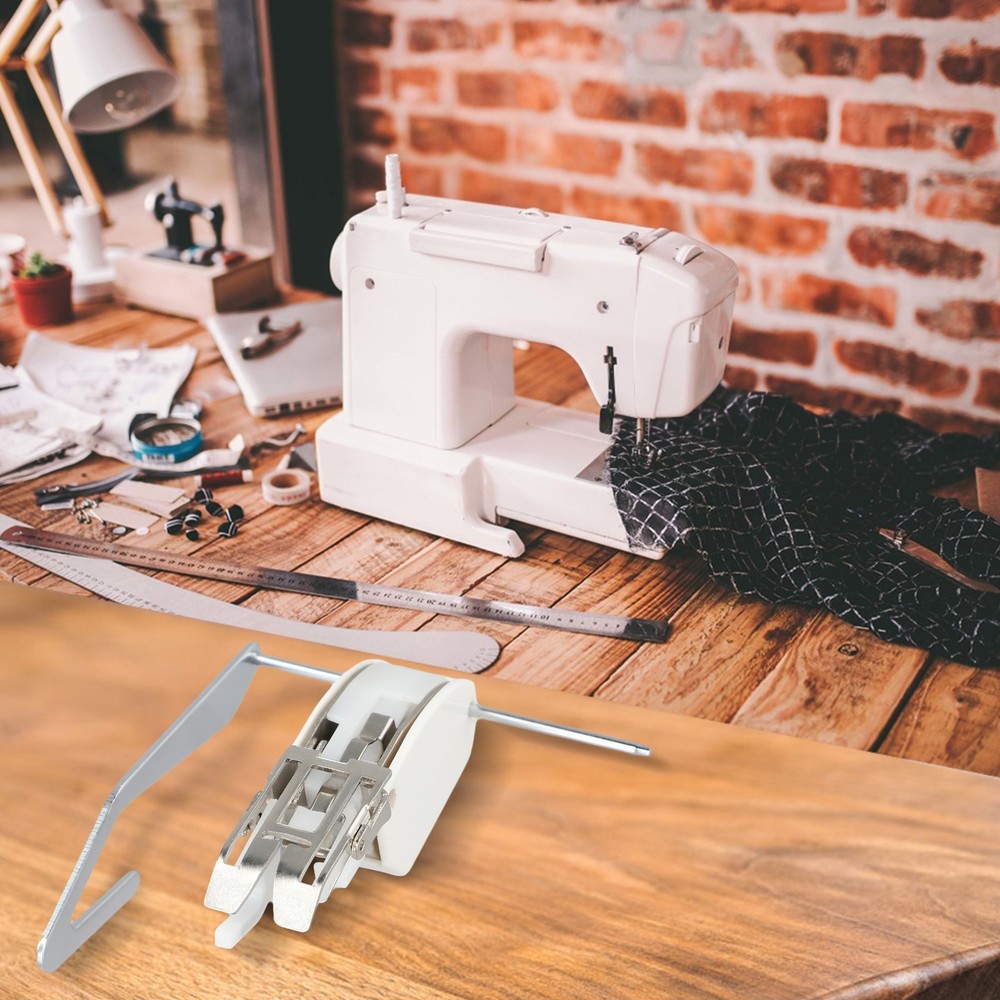 Robust Construction Even Feed Walking Foot Perfect for All Projects 7mm