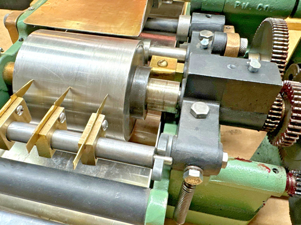 Potdevin 4" Margin Gluer-Edge Gluer