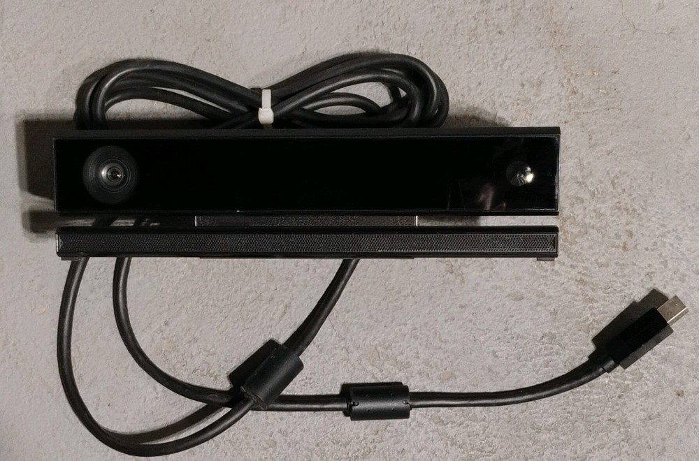 Microsoft Xbox One Kinect Sensor 1520 Motion Camera Wired 6ft Cable