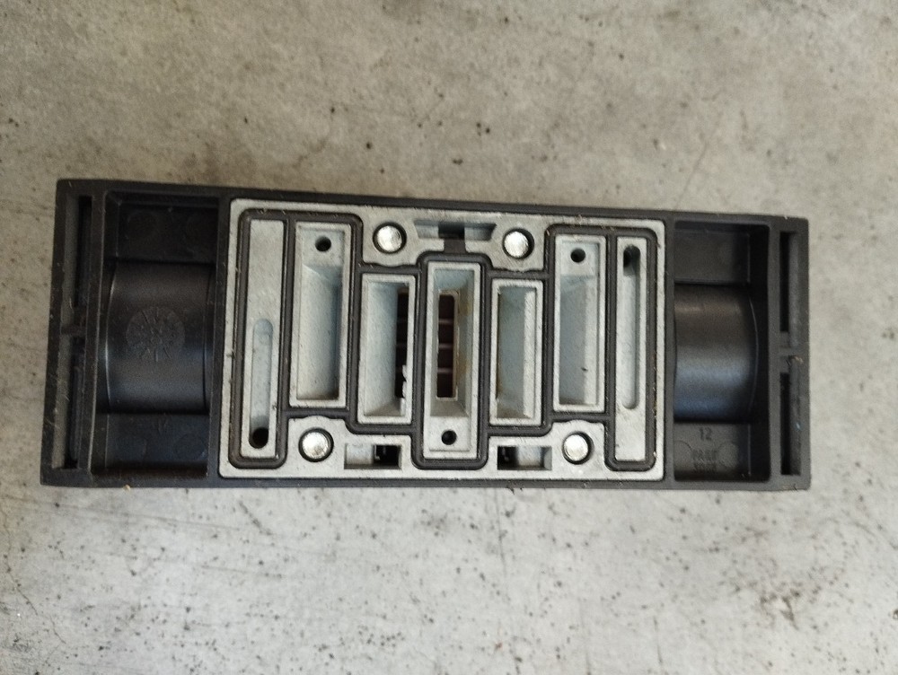 Parker DX2-651-70 - solenoid valve