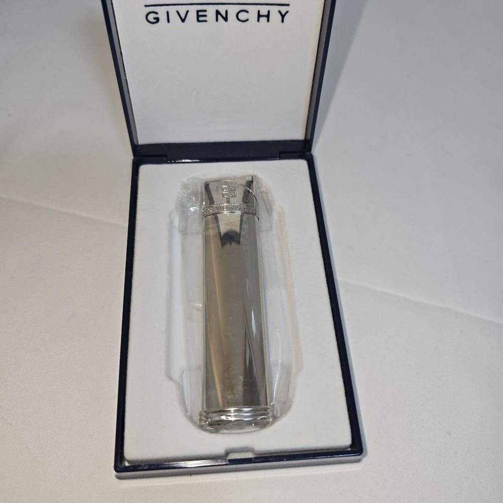 GIVENCHY lighter