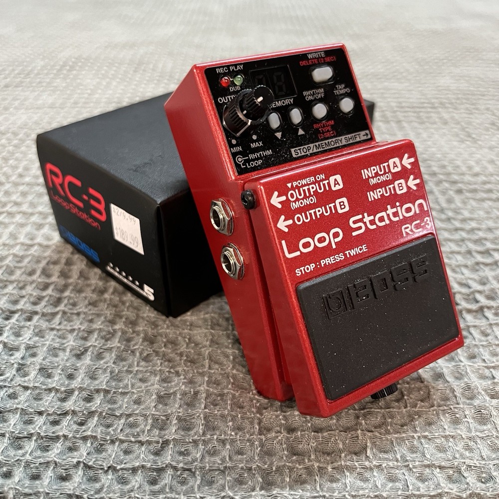 Boss RC-3 Loop Station Guitar Effects Pedal New Condition Open Box