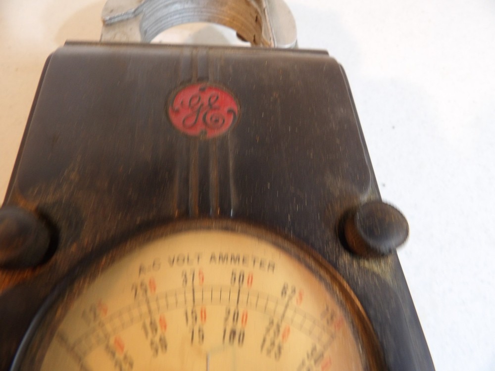 Vintage Simpson Model 8AKA1AE-4 A.C. Volt Ammete ( untested )