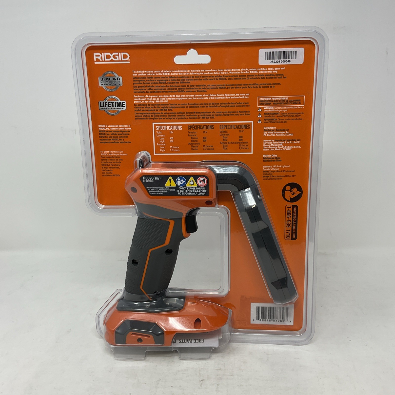 RIDGID 18V Cordless LED Stick Light Working Light 800 Lumens R8696B (Tool Only)