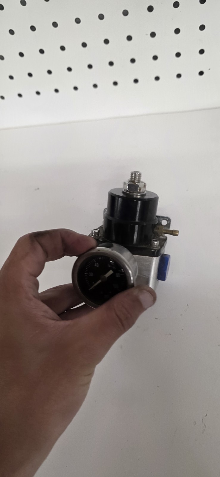 Aftermarket Fuel Pressure Regulator